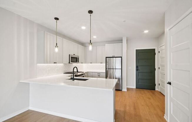 1 bed, 1 bath, 918 sqft, $2,495, Unit 206