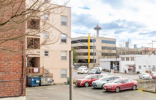 Studio, 1 bath, 400 sqft, $1,495, Unit 203