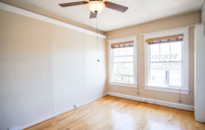 Studio, 1 bath, $1,025, Unit 63