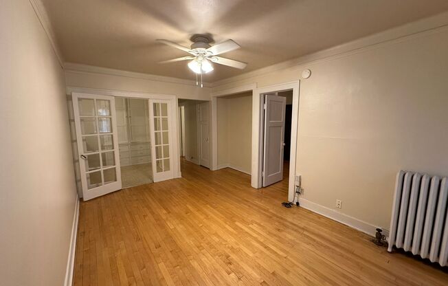 1 bed, 1 bath, $995, Unit 45
