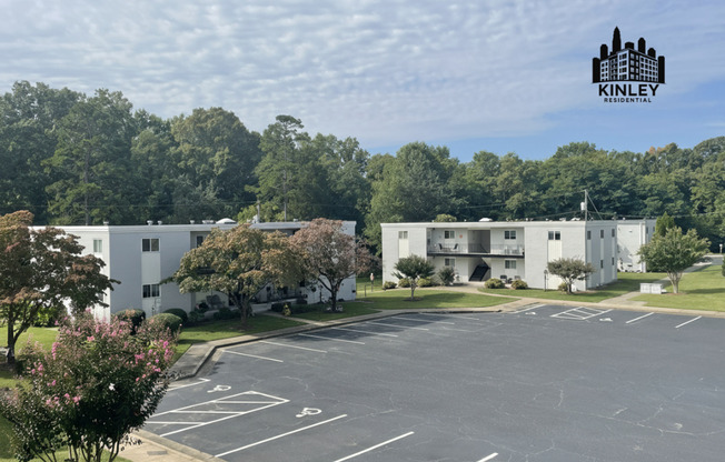 2 beds, 1 bath, 1,136 sqft, $1,300, Unit 3C