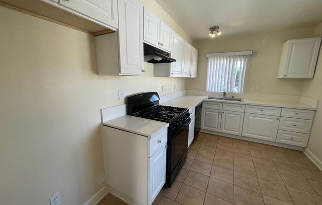 1119 Justin Ave. Glendale CA