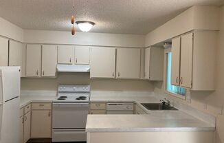 2 beds, 1 bath, 1,080 sqft, $1,700, Unit 65-3