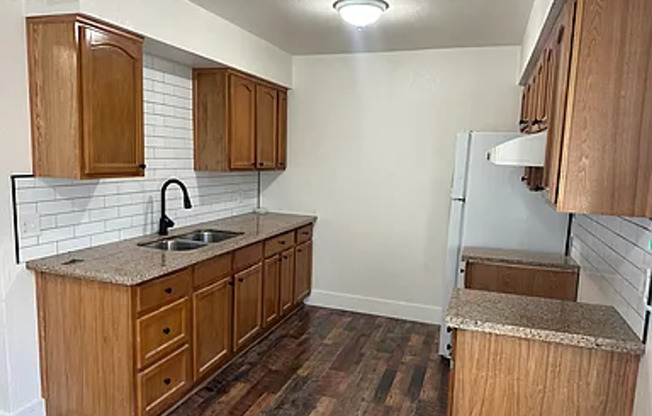 Updated Lower-Level 2 Bed Apartment – Great Location  Great Price!