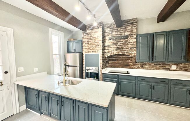 renovated 4 bedroom and 2 bathroom townhouse