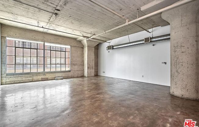 1 bed, 1 bath, 773 sqft, $3,100, Unit 302