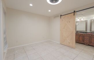 1 bed, 1 bath, $995