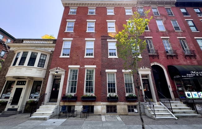 1616 Spruce St Unit 3R