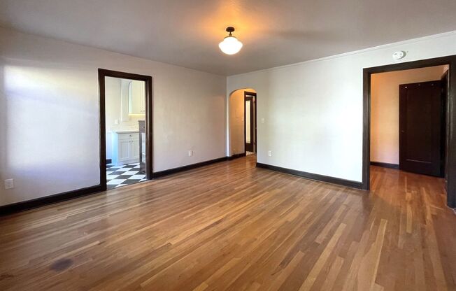 1 bed, 1 bath, 495 sqft, $1,575, Unit 110