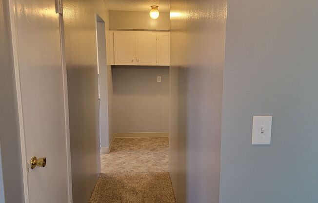 2 beds, 1 bath, $1,545, Unit Unit 3