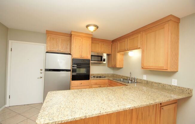 Fabulous landmark Downtown Austin property! Great downtown neighborhood!