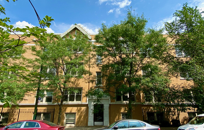 2133 N Kedzie Blvd, Chicago IL 2