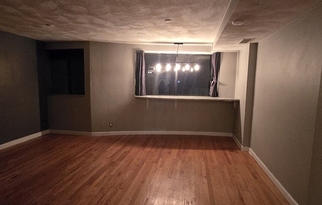 1 bed, 1 bath, 540 sqft, $2,300, Unit 310