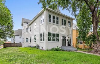 3348 3 AVE S