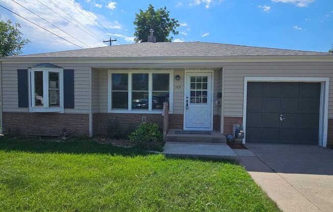 2 BED | 1 BATH | TWO-STORY HOME | WEST RAPID