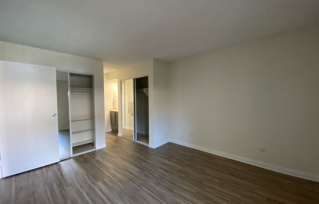 1 bed, 1 bath, 700 sqft, $2,495, Unit 10