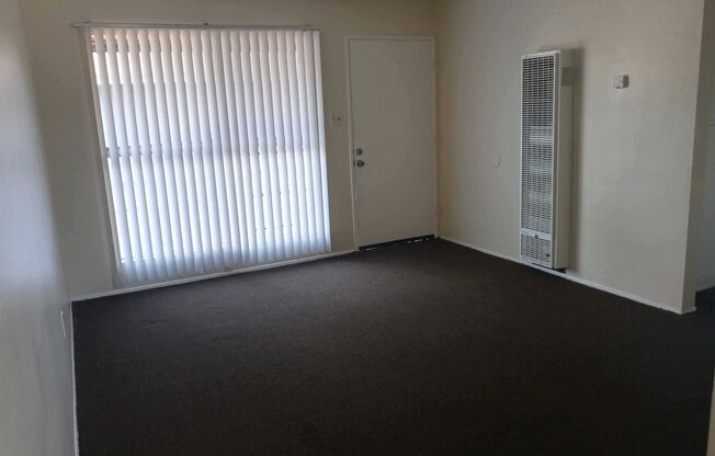 1 bed, 1 bath, $1,195, Unit Apt 40