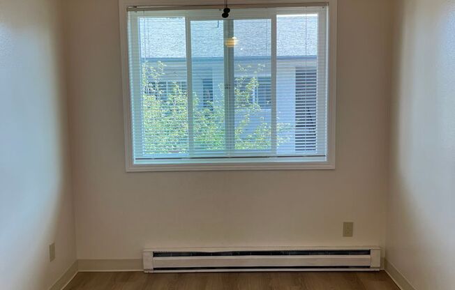 Twin Oaks Apartments