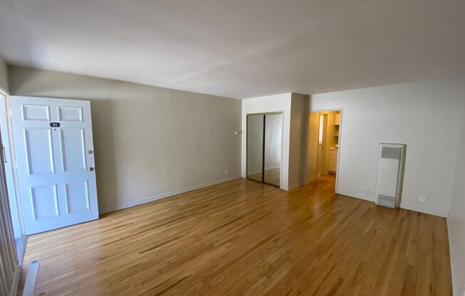 478 Landfair Ave