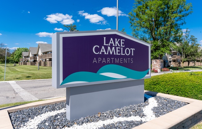 the preserve at ballantyne commons sign apartments