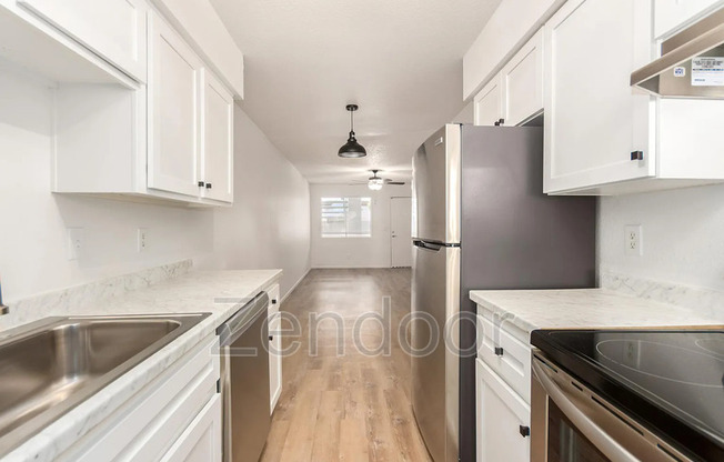 6141 N 59 AVE