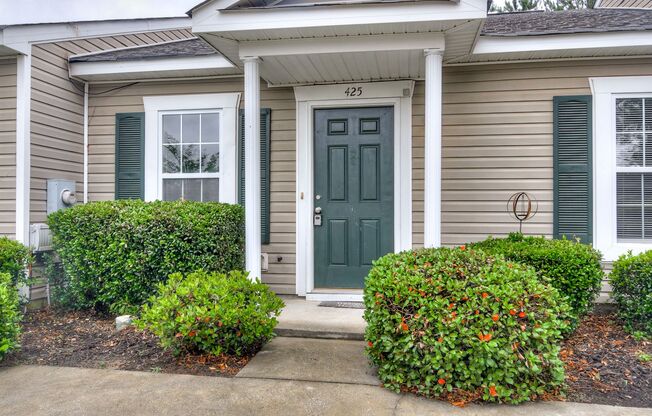 Updated 2 Bedroom 2 Bath Townhouse in Evans