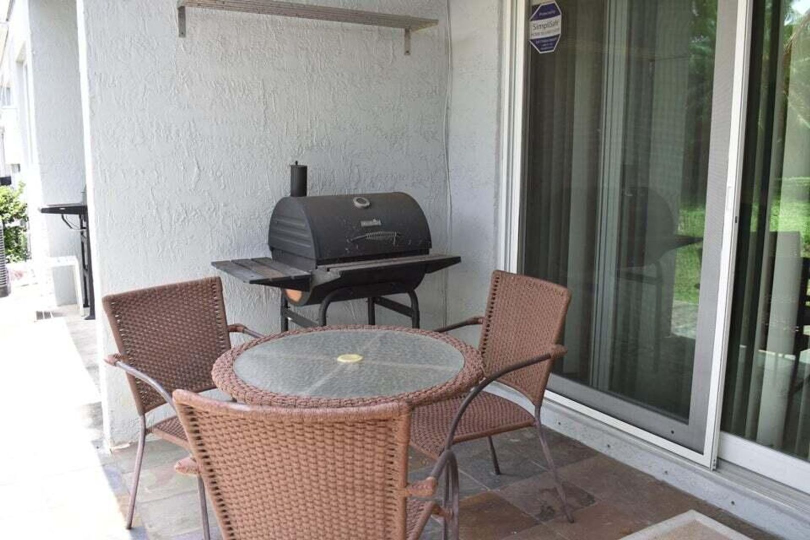 2300 FLORIDA BLVD APT D DELRAY BEACH, FL 33483