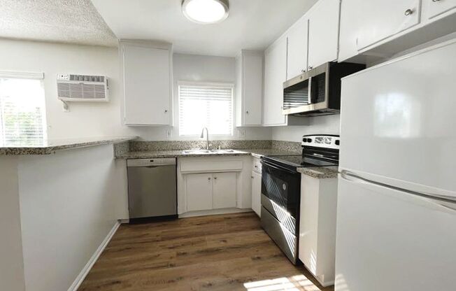 1 bed, 1 bath, $1,795, Unit 104#07