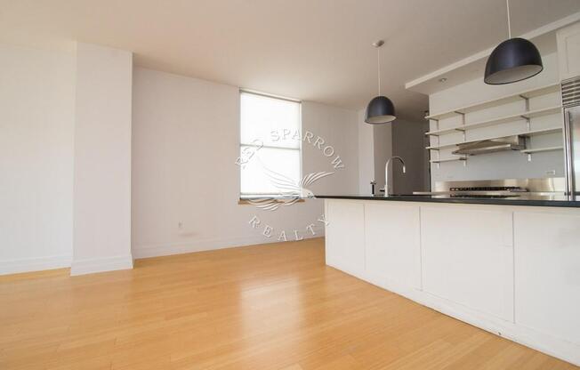 1 bed, 1 bath, 1,704 sqft, $5,895, Unit 17M