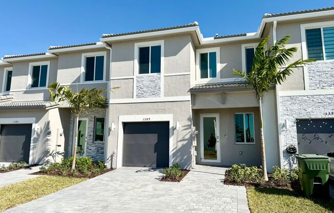 Brand new 3 bed 3.5 bath Townhouse with yard, garage and impact-resistant windows within Luxurious Community Terra Sol