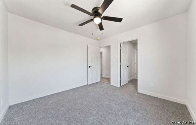 3 beds, 2.5 baths, $1,535, Unit UNIT 2