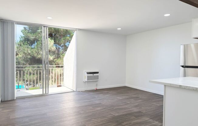1 bed, 1 bath, 660 sqft, $2,300, Unit 116R