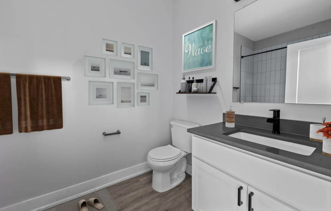 1 bed, 1 bath, 635 sqft, $995, Unit Apt 7