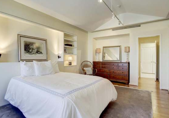 1400 HERMANN PARK DR