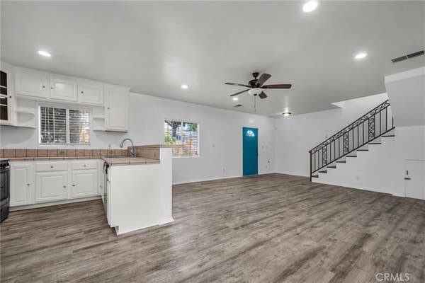 543 W SANTA CRUZ ST
