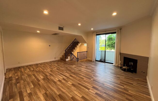 MOVE-IN READY, upgraded 3+3 w/bonus room!