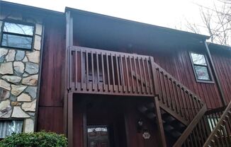 302 Aspen Court