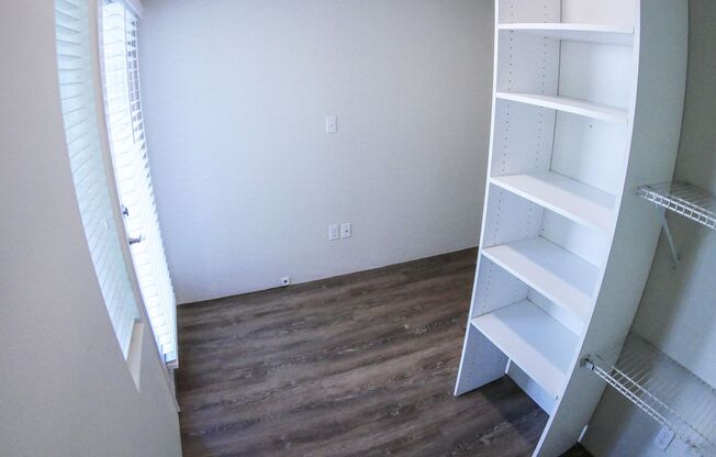 Studio, 1 bath, 160 sqft, $1,195, Unit 254