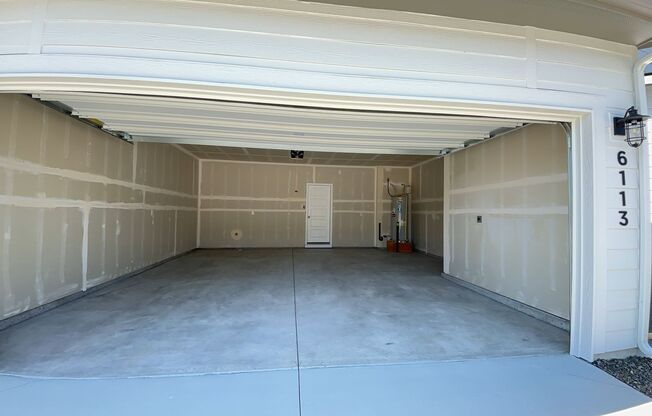 3 beds, 2.5 baths, 1,583 sqft, $2,195, Unit 6182 N. Hampstead Avenue Boise Idaho 83714