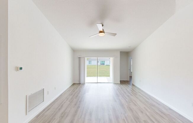 *** $1,000 OFF THE 1ST MONTHS RENT! STUNNING 4/2 BRAND NEW HOME IN PALM COAST