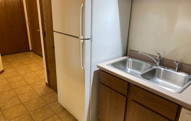 1 bed, 1 bath, 600 sqft, $795, Unit Apt G2