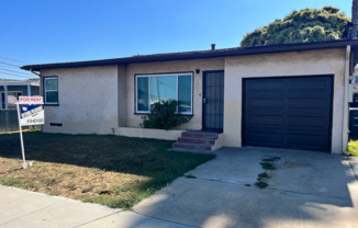 House 2BR/1BA Available Now