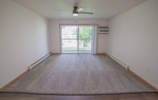 1 bed, 1 bath, 630 sqft, $795, Unit 2551-212