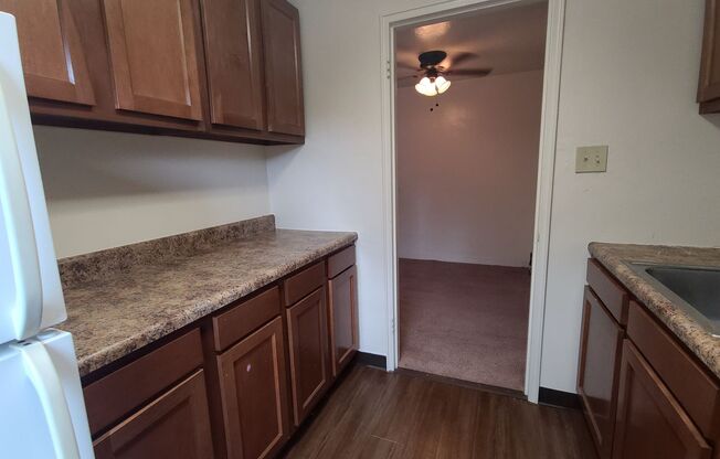 1 bed, 1 bath, 1 sqft, $950, Unit ABB - C-12