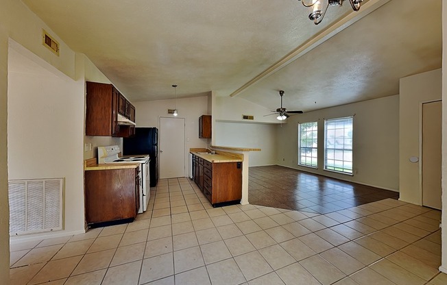7313 PINEBERRY RD