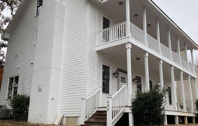 600-650 Elm St.