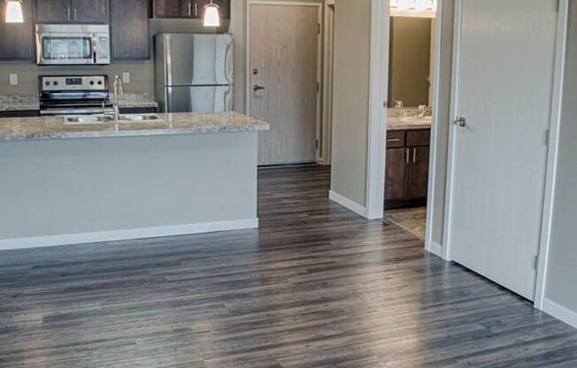 Studio, 1 bath, 627 sqft, $1,005, Unit 308