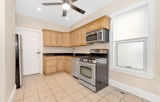 2 beds, 1 bath, 1,030 sqft, $2,800, Unit 1