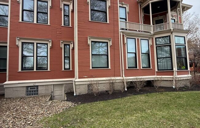 1 bed, 1 bath, 800 sqft, $1,500, Unit 104