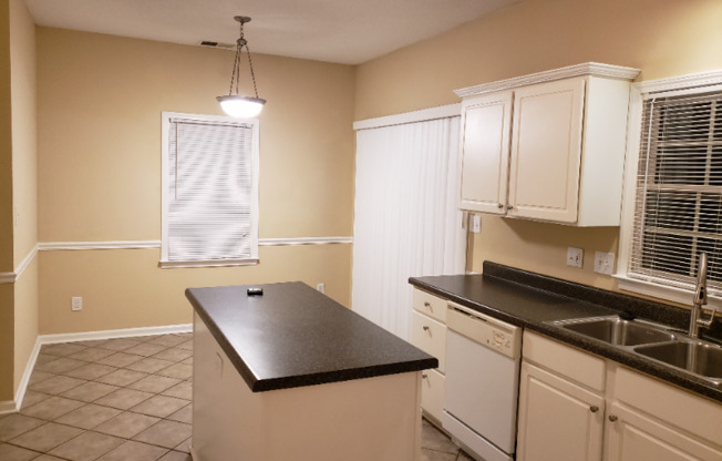 107 SHINING ARMOR CT